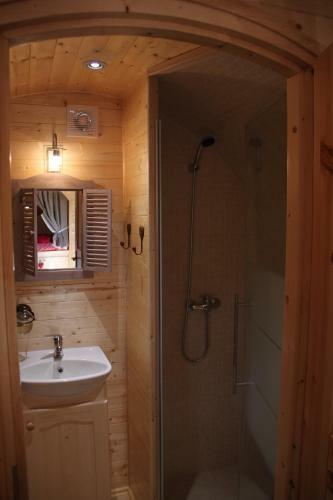 Bed & Breakfast Les Roulottes Viticoles