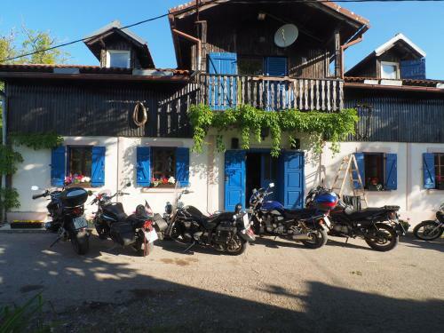 Hostal Guest House Sara Latin