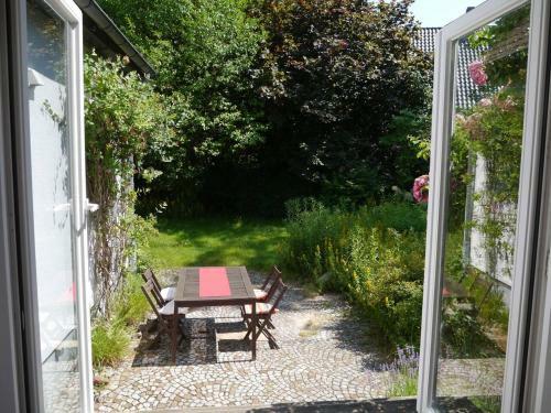 Apartamento Sonniges H�uschen Mit Garten