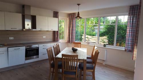 Ferienhaus H�hnergott Kranichnest