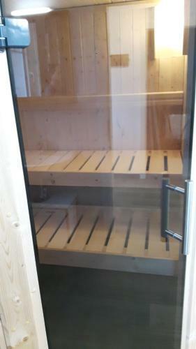Ferienhaus H�hnergott Kranichnest