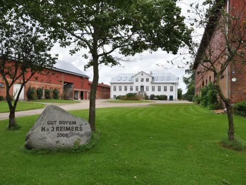 Apartamento Gut Royum
