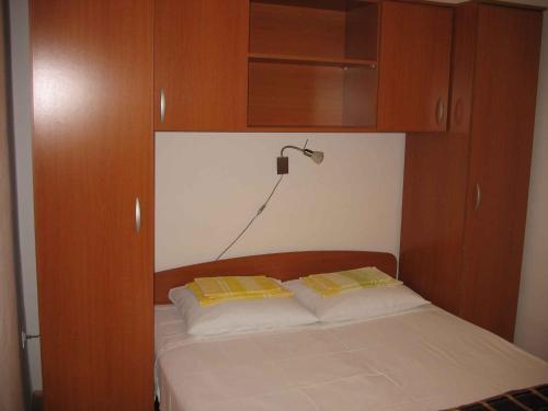 Apartment In Kukljica - Insel Ugljan 38783