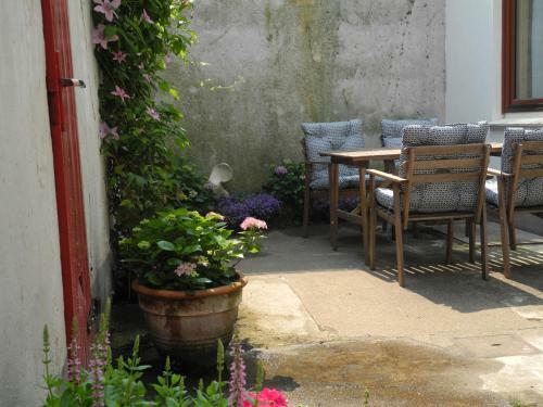 Apartamento H�bsche Ruhige Wohnung Im Viertel