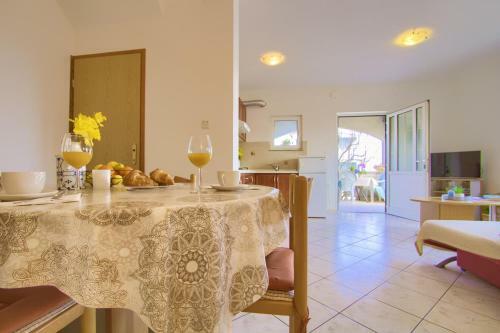 Apartamento Charming And Bright Apt,walking Distance To Beach