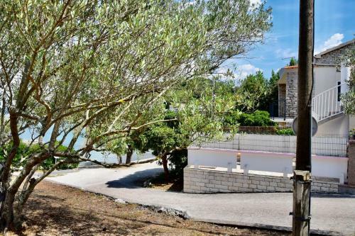 Beachfront House 5+3