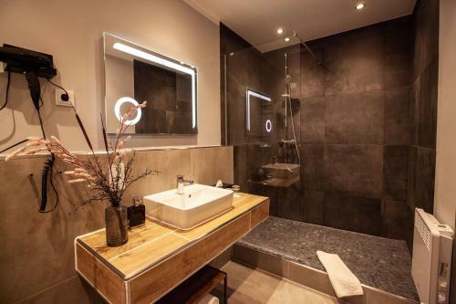 Elens Hotel