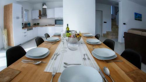 Villa Holiday