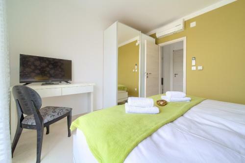 Apartamento Villa Helines*****