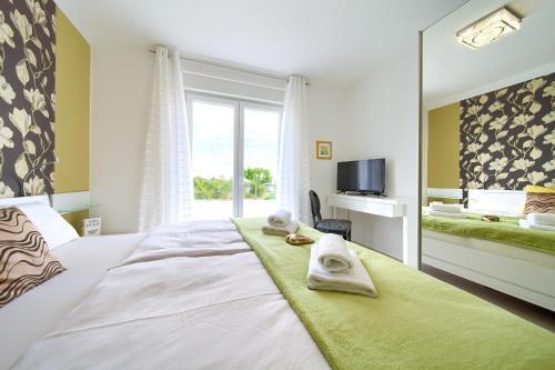 Apartamento Villa Helines*****