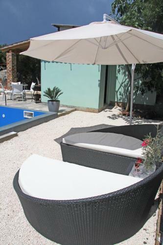 Apartamento Radeki Polje 50