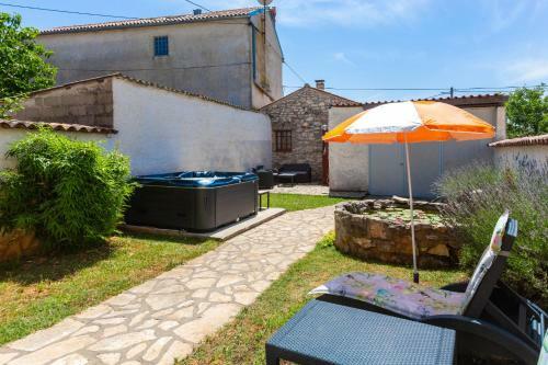 Apartamento Lilo Lavender Holiday Home For 2-4 People