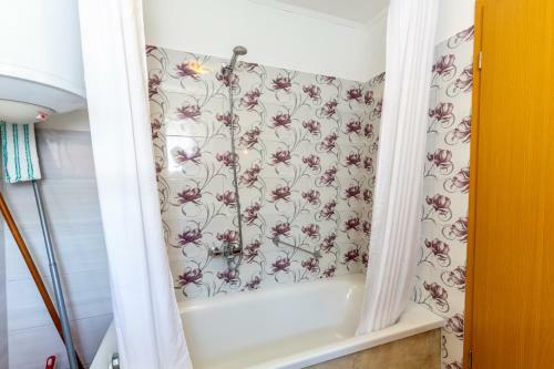 Apartamento Lilo Lavender Holiday Home For 2-4 People