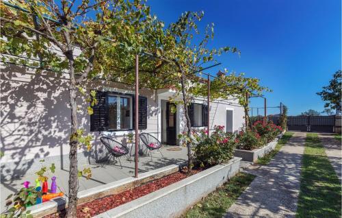 Nice Home In Loborika With 2 Bedrooms