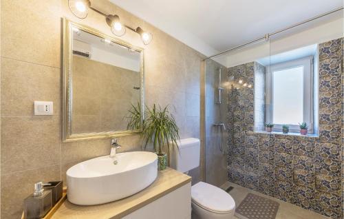 Nice Home In Loborika With 2 Bedrooms