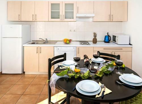 Apartments Velo Lago