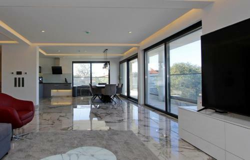 All Seasons - Luxuri�se Apartments