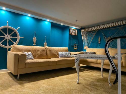 City Maritime Apartment