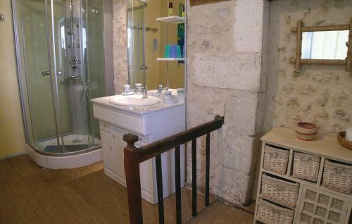 Holiday Home Logis De Cheneviere
