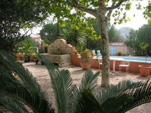 Bed & Breakfast Bastide De L'avelan