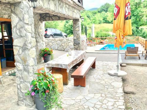 Villa Ku?a Za Odmor Kratohvil