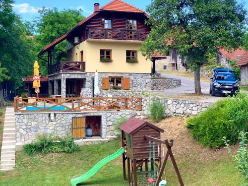 Villa Ku?a Za Odmor Kratohvil