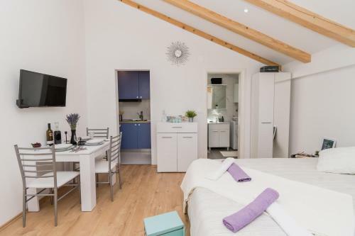 Studio Apartment Harmony Np Krka