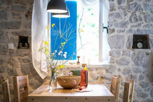 Stone House Kula Milica