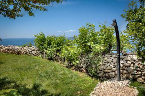 Holiday House "figurica" Lun