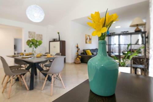 Luxury Villa Cherry In Natural Park