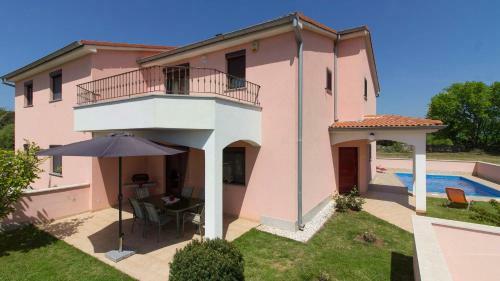 Villa Vila Mary