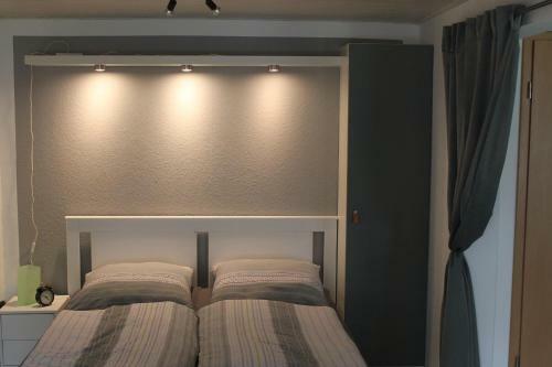 Apartamento Ferienwohnung Roggenbach - Studio Mit Gartenblick