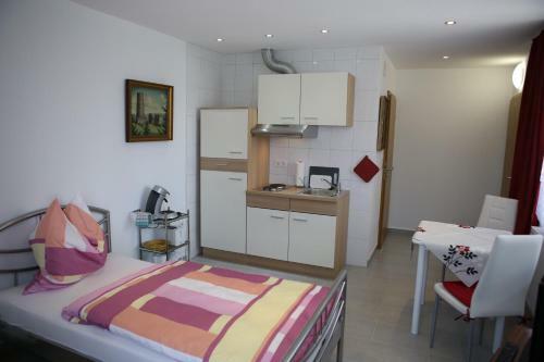 Hostal Pension Griebel