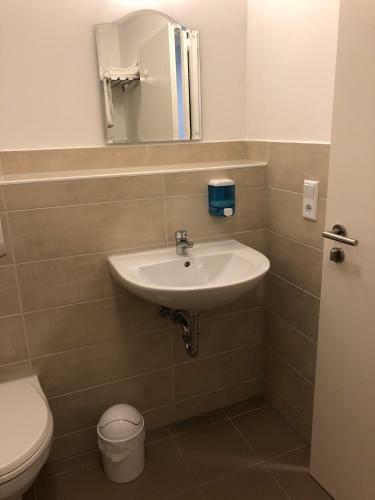 Stundenhotel Krieger