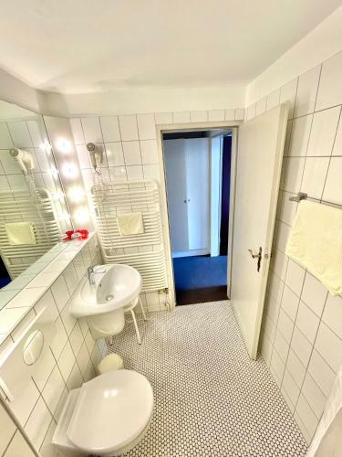 Hostal Hotel Pension Linz
