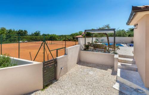 Blue Sapphire Boutique Villa