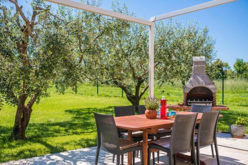 Holiday Home Funtana