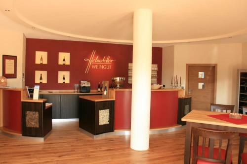 Hotel Main-vinotel Weingut Helmstetter