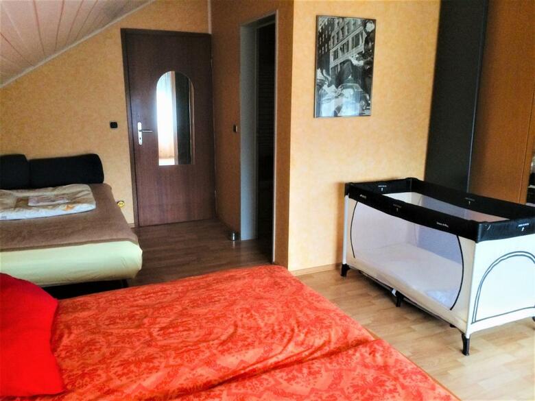 Apartamento Super Xxl Ferienwohnung 73 Qm, Mit Balkon