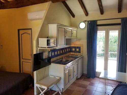 Aparthotel La Villa Les Hesp�rides