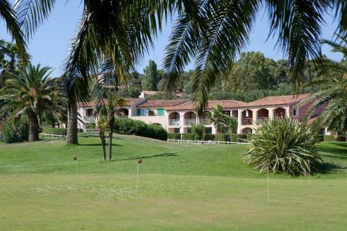 Hotel Pierre & Vacances Les Parcs De Grimaud