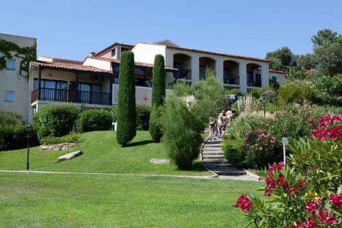 Hotel Pierre & Vacances Les Parcs De Grimaud
