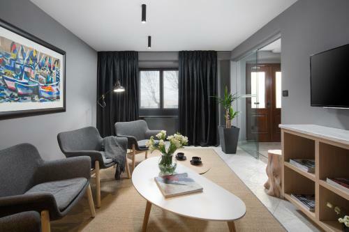 Hostal Rialto Residence