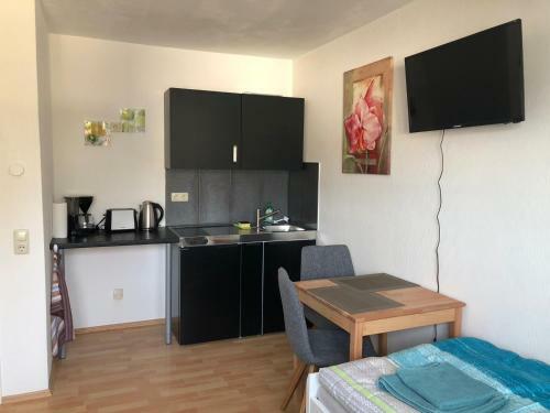 Apartment 28 O M