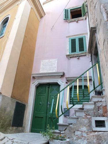 Lovely Apartment In Old Town