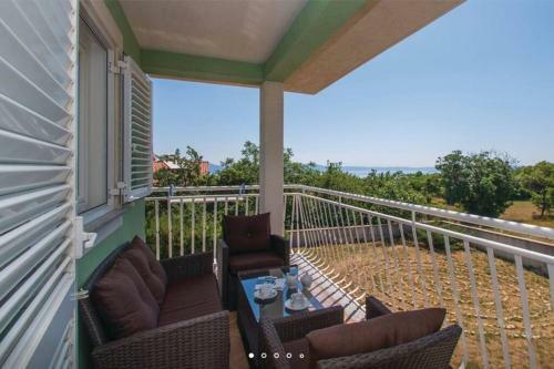 Comfortable Apartment In Barti?i