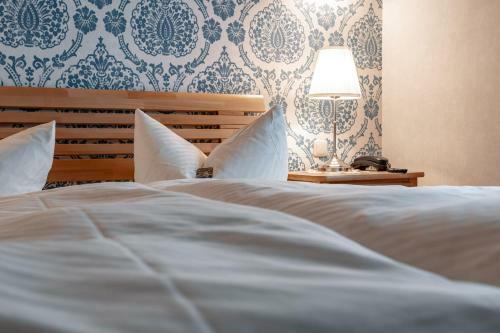 Hostal Weingut Schuh - Pension Zur Bosel
