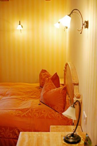 Hostal Weingut Schuh - Pension Zur Bosel