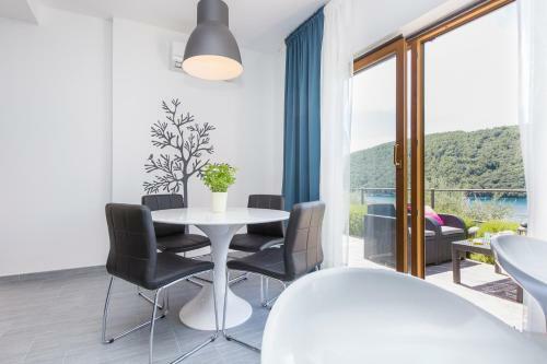 Istria Sea Side Apartment 210