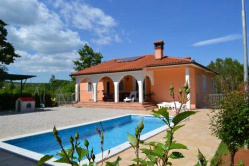 Villa Holiday Home Zahtila
